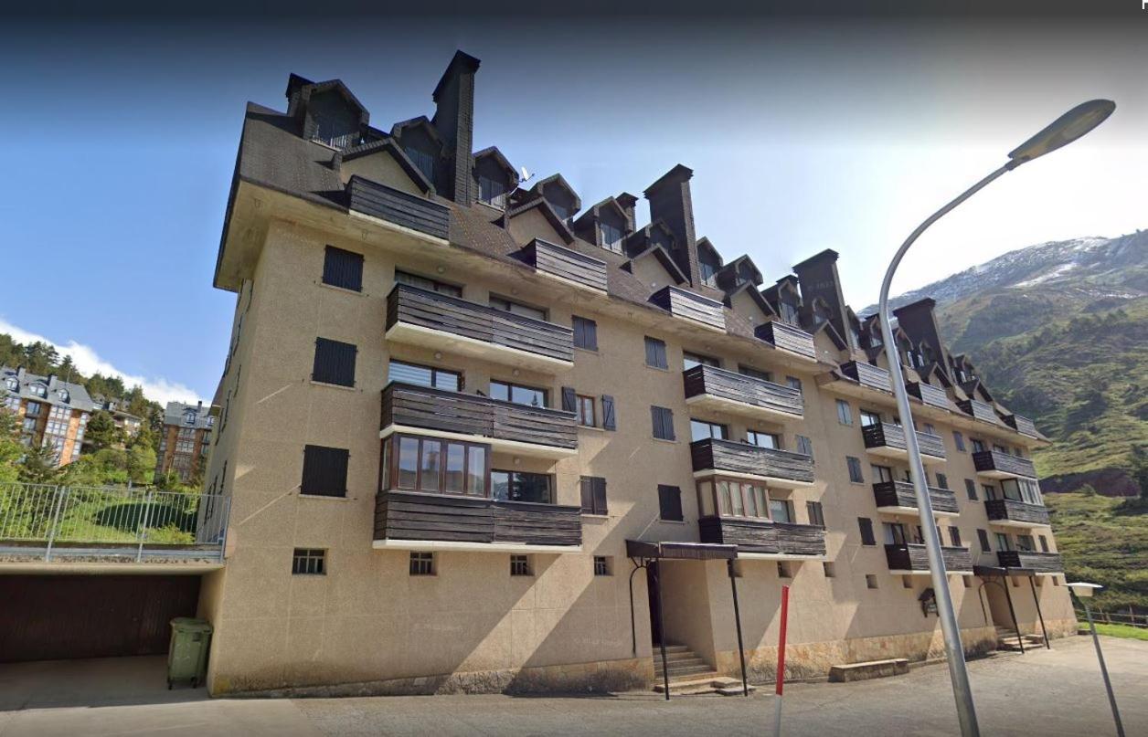 Casa Tuca Apartment Candanchu Ngoại thất bức ảnh
